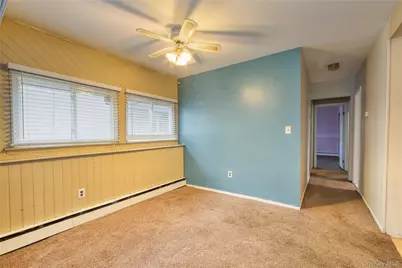 386 Southport Street, Ronkonkoma, NY 11779 - Photo 14