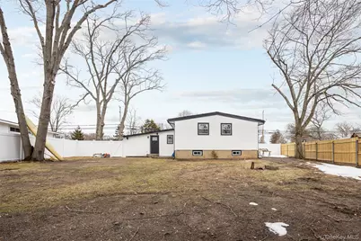 78 Samuel Street, Ronkonkoma, NY 11779 - Photo 16