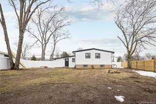 78 Samuel St, Ronkonkoma, NY 11779 - Photo 16