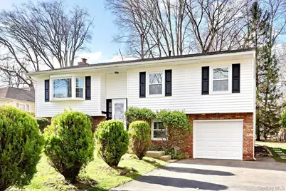 49 E Hall Avenue, New City, NY 10956 - Photo 26