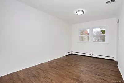 49 E Hall Avenue, New City, NY 10956 - Photo 8