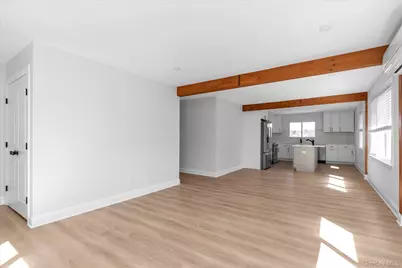 71 Haven Avenue #Upper, Port Washington, NY 11050 - Photo 4