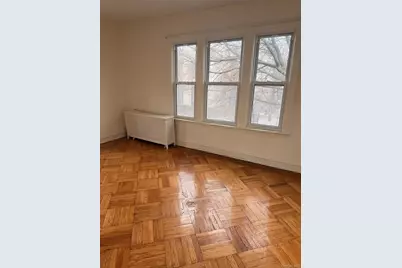 173-32 82nd Avenue, Jamaica, NY 11432 - Photo 2