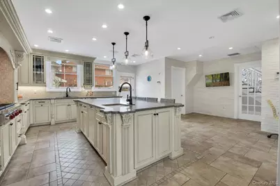 102 Shore Road, Douglaston, NY 11363 - Photo 6