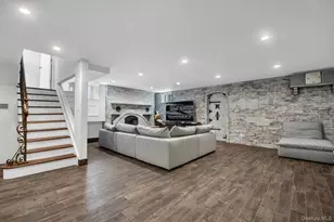 1-02 Shore Rd, Douglaston, NY 11363 - Photo 20