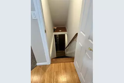 12 Bunnell Place, West Babylon, NY 11704 - Photo 2