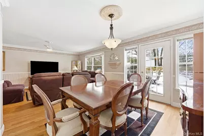 8 Lucy Court, Patchogue, NY 11772 - Photo 14