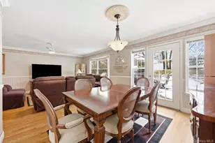 8 Lucy Ct, Patchogue, NY 11772 - Photo 14