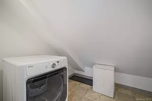 10 Terry Pl, Center Moriches, NY 11934 - Photo 30