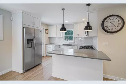 10 Terry Place, Center Moriches, NY 11934 - Photo 14