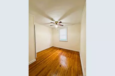 42 Hamilton Road #Left, Merrick, NY 11566 - Photo 16