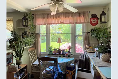 42 Hamilton Road #Left, Merrick, NY 11566 - Photo 10