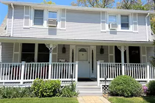 42 Hamilton Rd, Merrick, NY 11566 - Photo 2