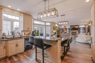 3002 Molly Pitcher Drive, New Windsor, NY 12553 - Photo 8