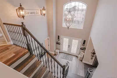 3002 Molly Pitcher Drive, New Windsor, NY 12553 - Photo 4