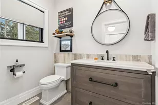 55 S Phillips Ave, Speonk, NY 11972 - Photo 20