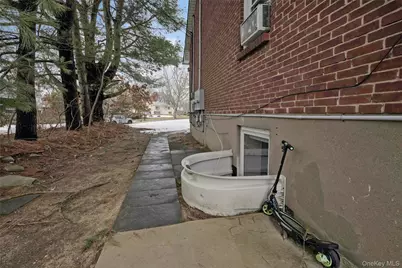 5 Wedgewood Drive, Coram, NY 11727 - Photo 28