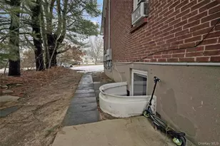 5 Wedgewood Dr, Coram, NY 11727 - Photo 28