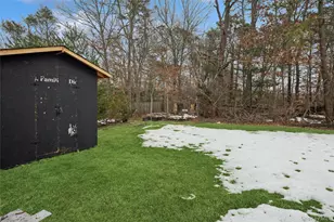 5 Wedgewood Dr, Coram, NY 11727 - Photo 30