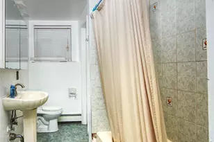 77 Washington Ave, Mastic, NY 11950 - Photo 12