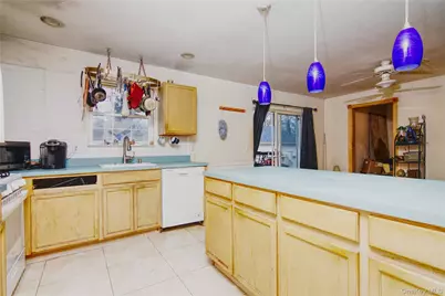 77 Washington Avenue, Mastic, NY 11950 - Photo 6