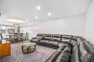 10 Lenox Rd, Rockville Centre, NY 11570 - Photo 4