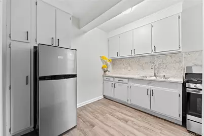 230 Pelham Road #4L, New Rochelle, NY 10805 - Photo 22