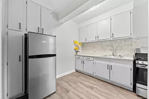 230 Pelham Rd, New Rochelle, NY 10805 - Photo 22