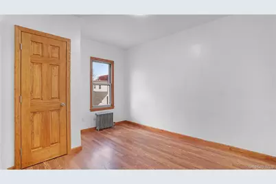 80-17 88th Road, Woodhaven, NY 11421 - Photo 8