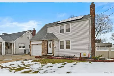 2933 Tulip Avenue, Baldwin, NY 11510 - Photo 2