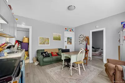 439 S 7th Avenue, Mount Vernon, NY 10550 - Photo 8