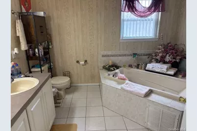 29 Industrial Boulevard, Riverhead, NY 11901 - Photo 18