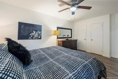 67-25 Clyde Street #3M, Forest Hills, NY 11375 - Photo 12