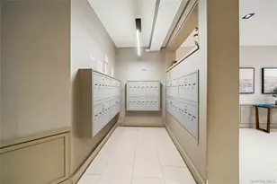 67-25 Clyde St, Forest Hills, NY 11375 - Photo 24