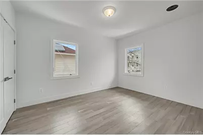3912 Lyme Avenue, Brooklyn, NY 11224 - Photo 22