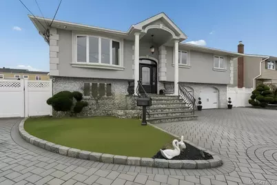 187 Massapequa Avenue, Massapequa, NY 11758 - Photo 2