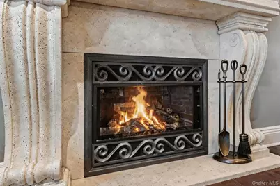 187 Massapequa Avenue, Massapequa, NY 11758 - Photo 10