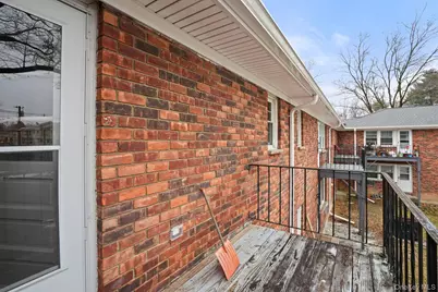 2710 South Road #C6, Poughkeepsie, NY 12601 - Photo 18