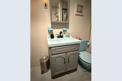 1015 Harding Park, Bronx, NY 10473 - Photo 8