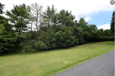 76 Hawkes Avenue, Ossining, NY 10562 - Photo 2