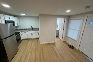 98 E Market St, Hyde Park, NY 12538 - Photo 2