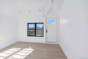 953 Tilden St, Bronx, NY 10469 - Photo 12