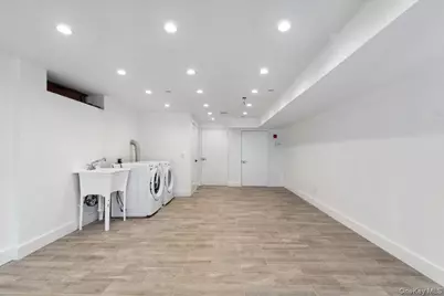953 Tilden Street, Bronx, NY 10469 - Photo 20