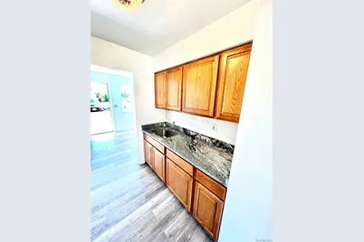 27 Lexington Lane, New Windsor, NY 12553 - Photo 4