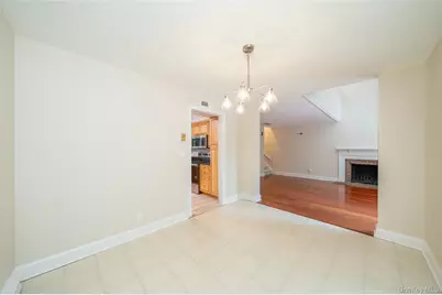 5 Grove Mews, Chappaqua, NY 10514 - Photo 12