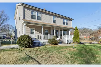 65 W Washington Avenue, Pearl River, NY 10965 - Photo 2