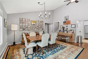 4 Monte Ln, Center Moriches, NY 11934 - Photo 8