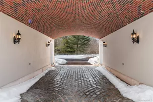 4 Cowdray Park Dr, Armonk, NY 10504 - Photo 38