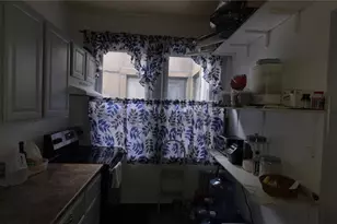 65-12 Myrtle Ave, Glendale, NY 11385 - Photo 20