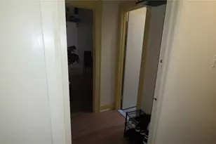 65-12 Myrtle Ave, Glendale, NY 11385 - Photo 24